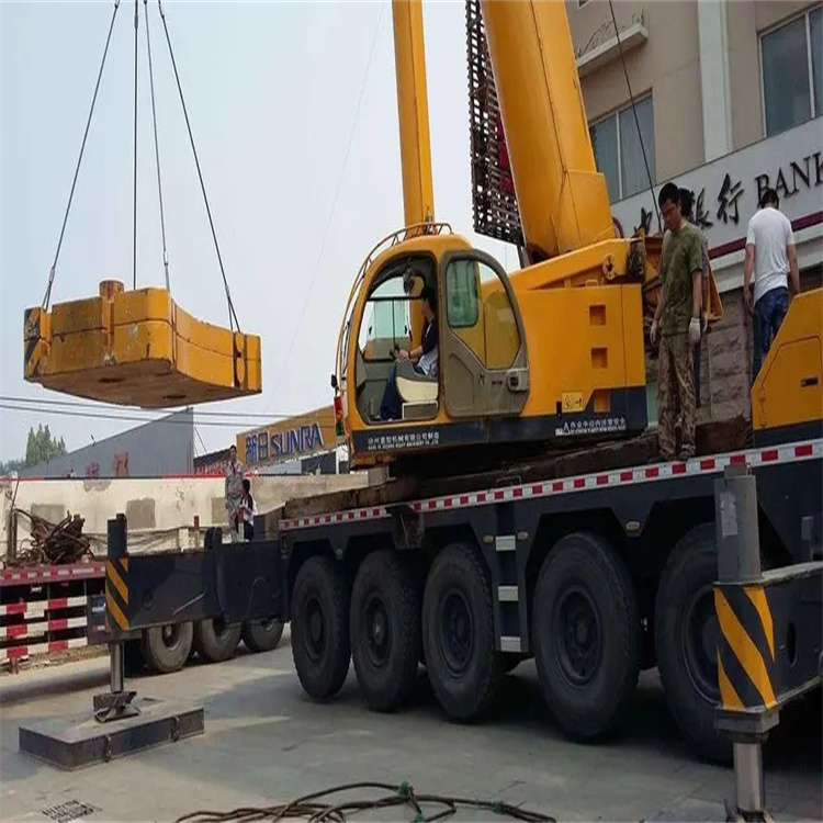 沈丘当地吊车出租|机器吊装|75吨|工厂搬迁服务